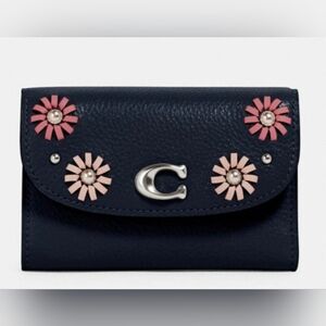 NWOT Coach Remi Envelope Wallet W Daisy Applique